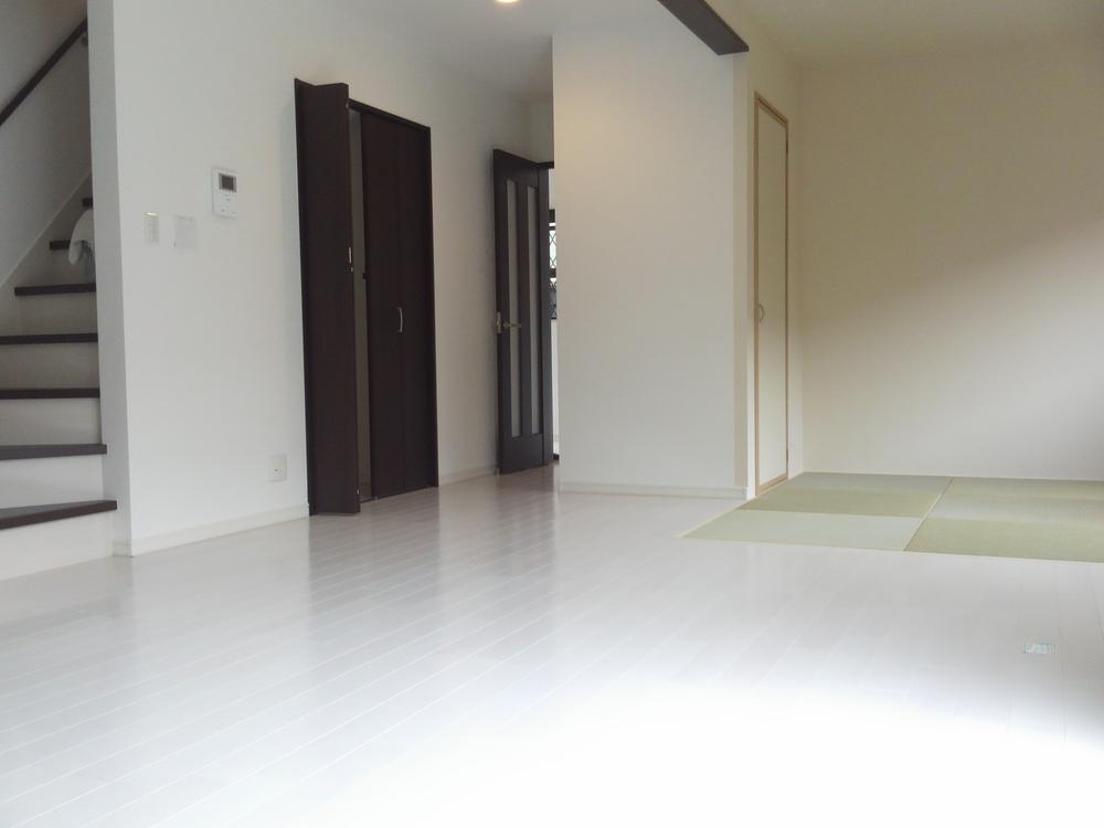 Living. Room (August 2013) Shooting