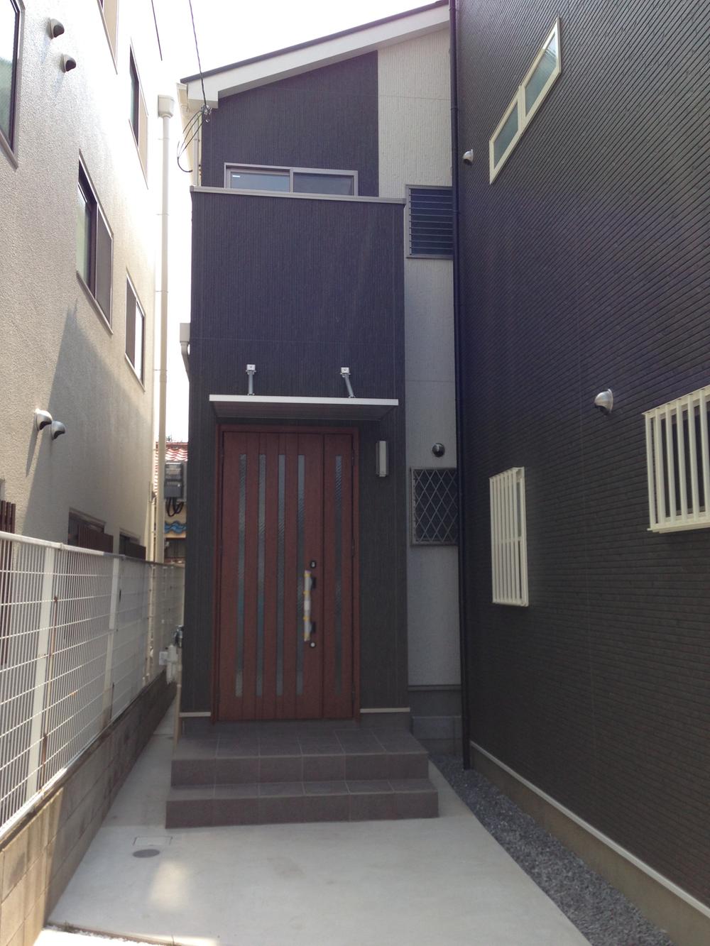 Local appearance photo. Local (August 2013) Shooting