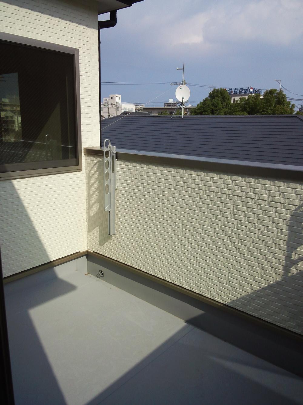 Balcony. Local (11 May 2013) Shooting