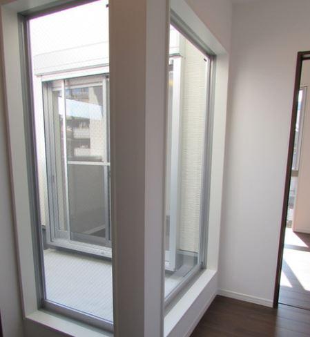 Balcony. Local (11 May 2013) Shooting