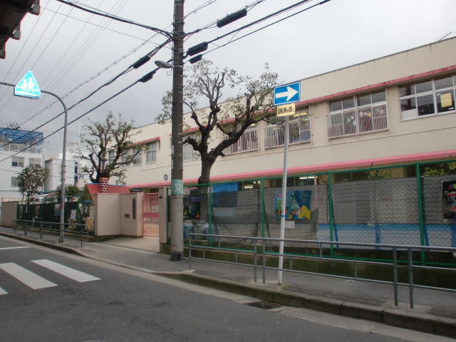 Primary school. 230m to Osaka Municipal Shimoshinjo elementary school (elementary school)
