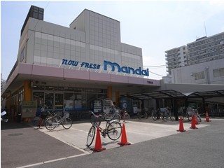 Supermarket. Bandai Shimoshinjo store up to (super) 438m