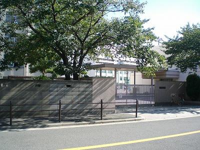 Primary school. Toyosato until elementary school 480m