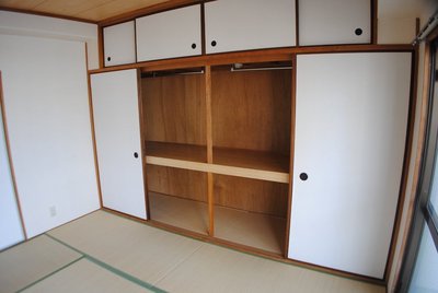 Living and room. Storage spacious