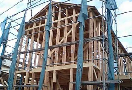 Other. Wooden construction method: pillar, It is method that is the basic going assembled with a material called beam. Also known as a conventional method of construction, It has become a structure to withstand such as earthquakes and typhoons in the moderate "bending".