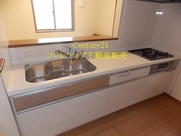 Same specifications photo (kitchen). Family and counter kitchen with you and the conversation is lively ☆