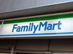 Convenience store. FamilyMart Koura Shimoshinjo store up (convenience store) 497m