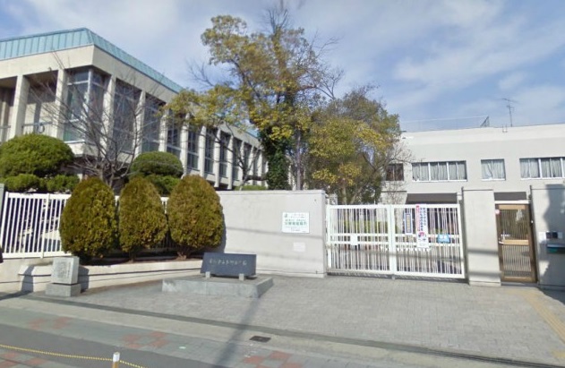 Primary school. 581m to Osaka Municipal Plain Elementary School (elementary school)