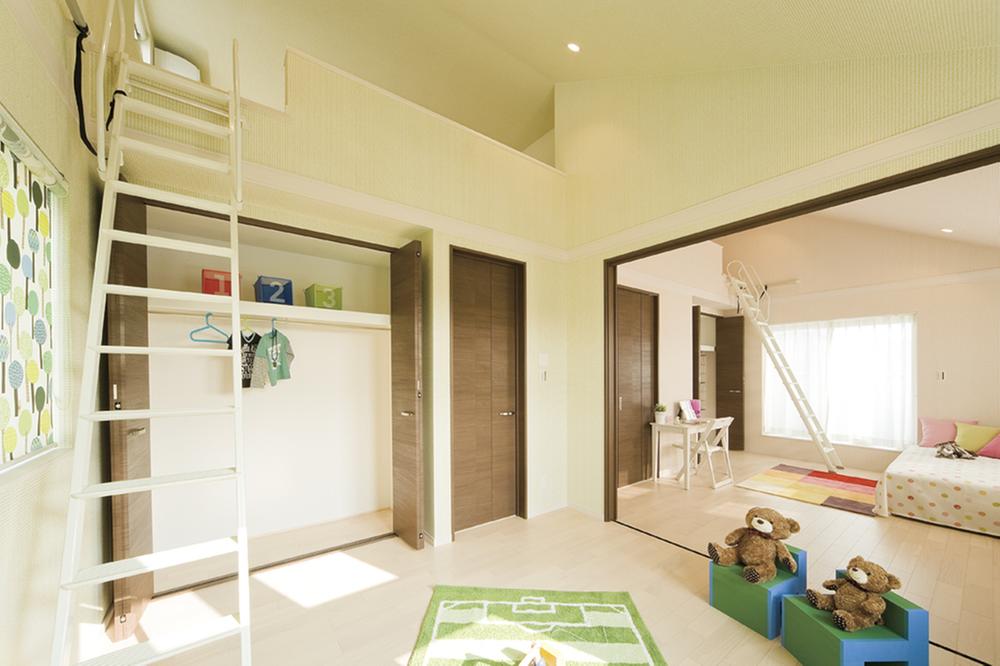  [Children's room] Develop a space to fit the child's growth. I want you to carefree grew up in the loft, including Kaifu-room suite. Children's room