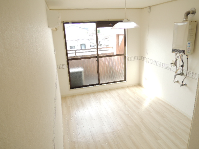 Living and room