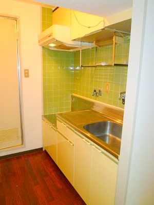 Kitchen. You can put two-burner gas stove! ! 