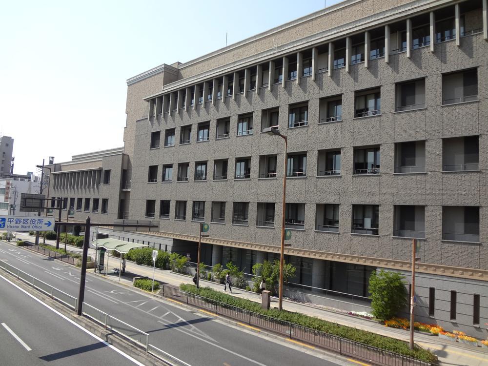 Government office. Each facility is of substantial area