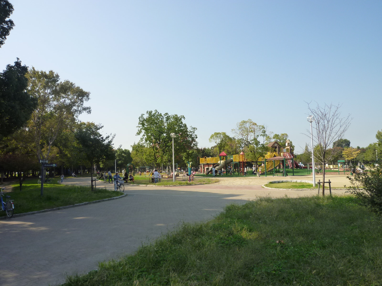 park. Kyuhoji 1114m until the green space (park)