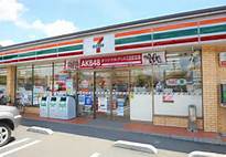 Convenience store. Seven-Eleven Osaka Nagayoshideto 2-chome up (convenience store) 418m