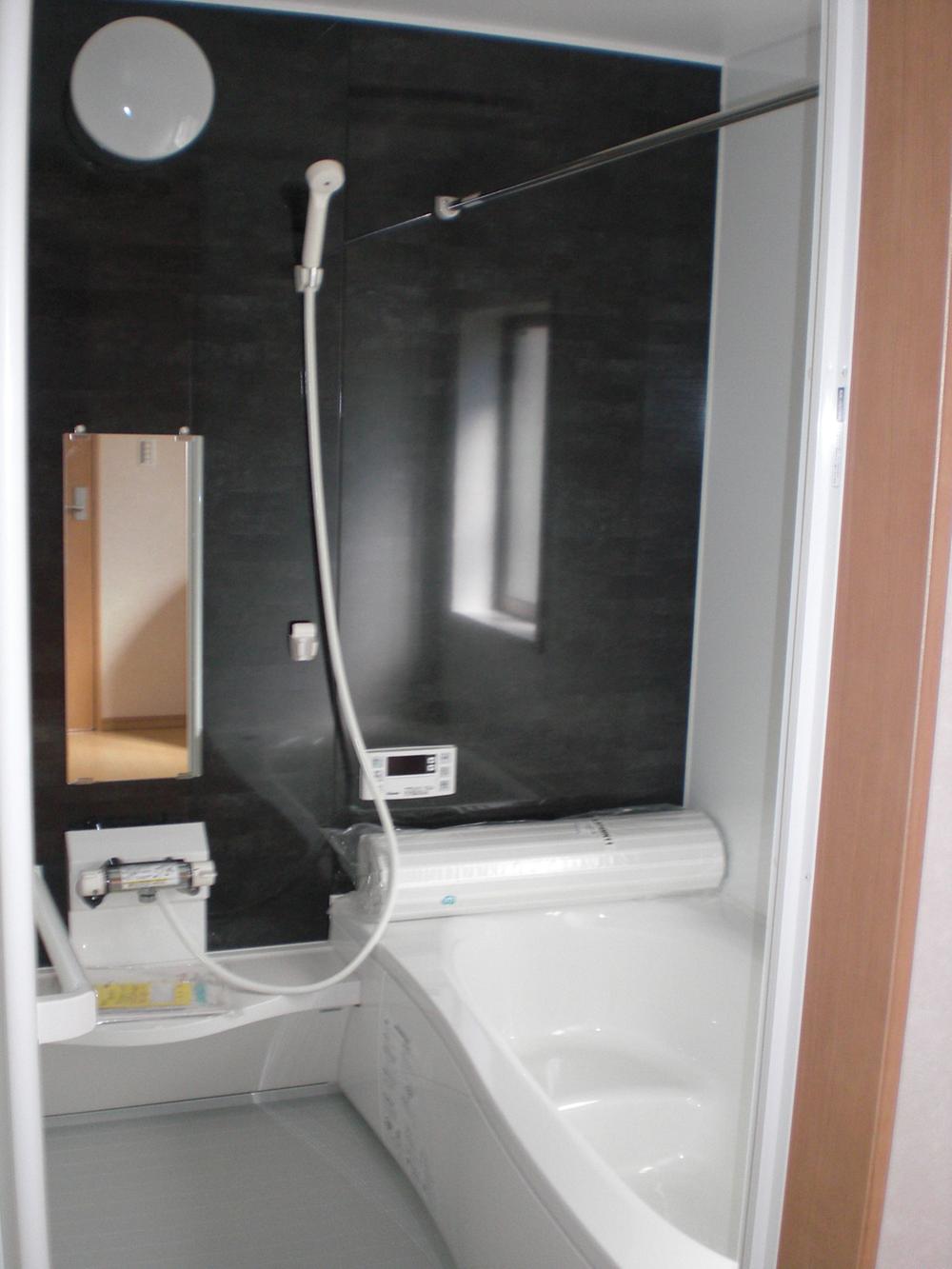 Same specifications photo (bathroom). It is the same specification properties