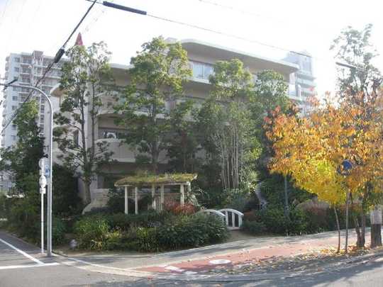 Local appearance photo. River Garden Plain Shokakuji Heisei apartment of 24 years building.