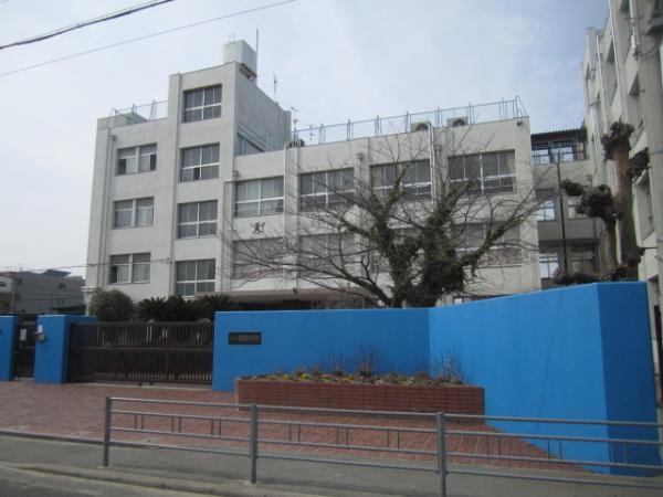 Junior high school. Kamiminami 1040m until junior high school