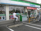 Convenience store. FamilyMart Kawarano Nishiwaki store up (convenience store) 211m