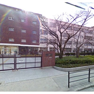 Junior high school. 606m to Osaka Municipal plains junior high school (junior high school)