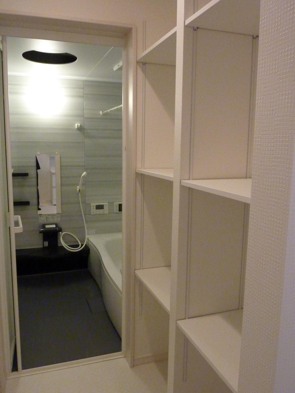 Bathroom. Ensure the sanitary storage of large capacity to the dressing room!