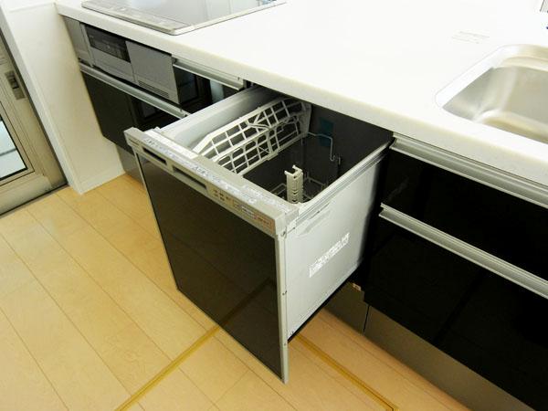 Same specifications photo (kitchen). Happy tableware washing dryer in the kitchen! (The company example of construction photos)