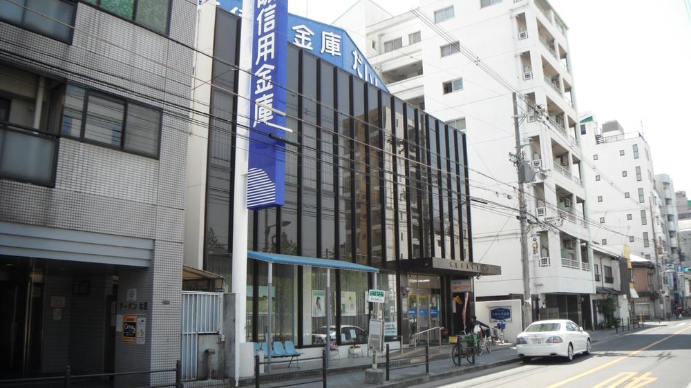 Bank. 120m to Osaka City Shinkin Bank
