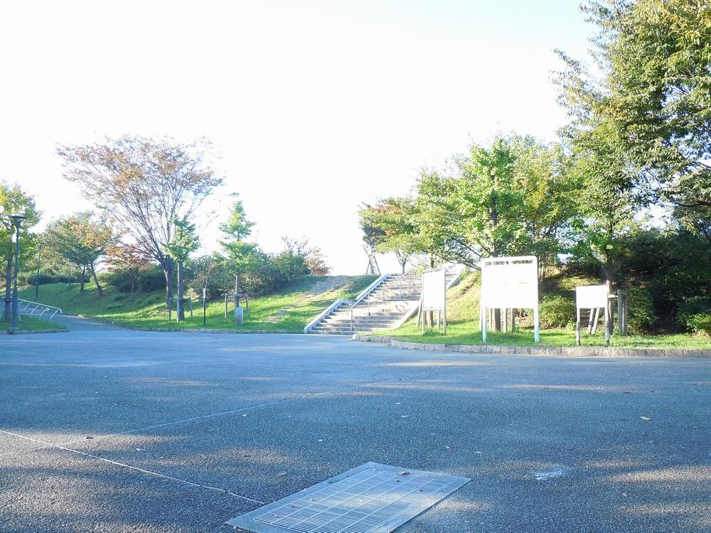 park. Tatsumihigashi green Tatsumihigashi green space 1-minute walk