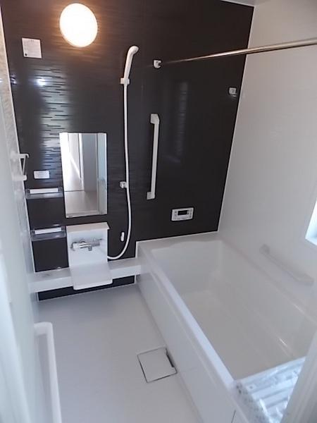 Same specifications photo (bathroom). Spacious bathroom 1 tsubo or more to heal the fatigue of the day