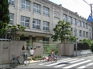 Junior high school. 838m to Osaka Municipal Tatsuminaka school (junior high school)