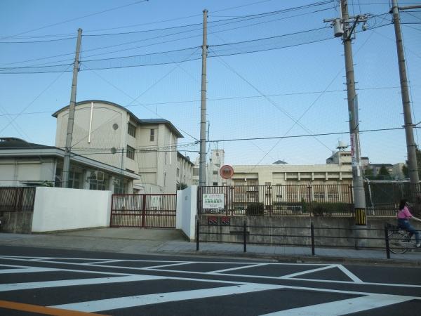 Police station ・ Police box. Peripheral Ikuno 600m to police station