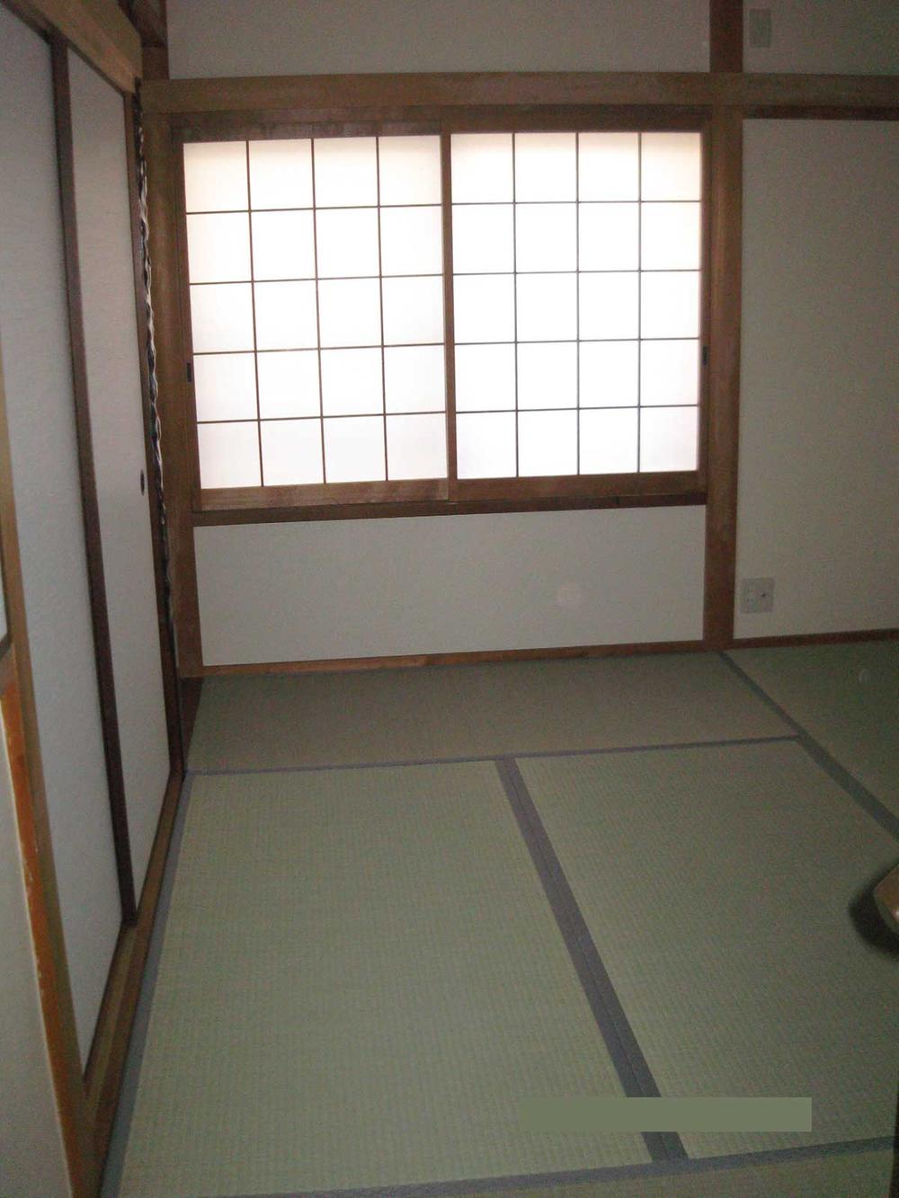 Non-living room. Renovation completed! ! Is a Japanese-style room! ! We of course tatami also swapped! ! 