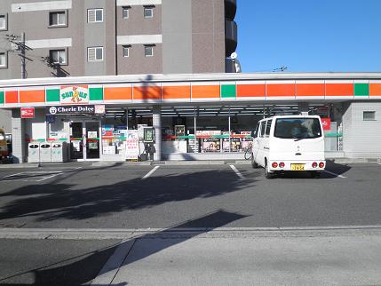 Convenience store. 505m until Thanksgiving Tatsuminaka 4-chome store (convenience store)