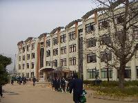 Junior high school. 686m to Osaka Municipal Ikuno junior high school (junior high school)