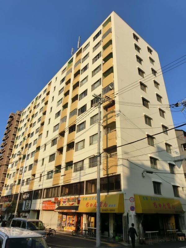 Local appearance photo. Local (11 May 2013) Shooting