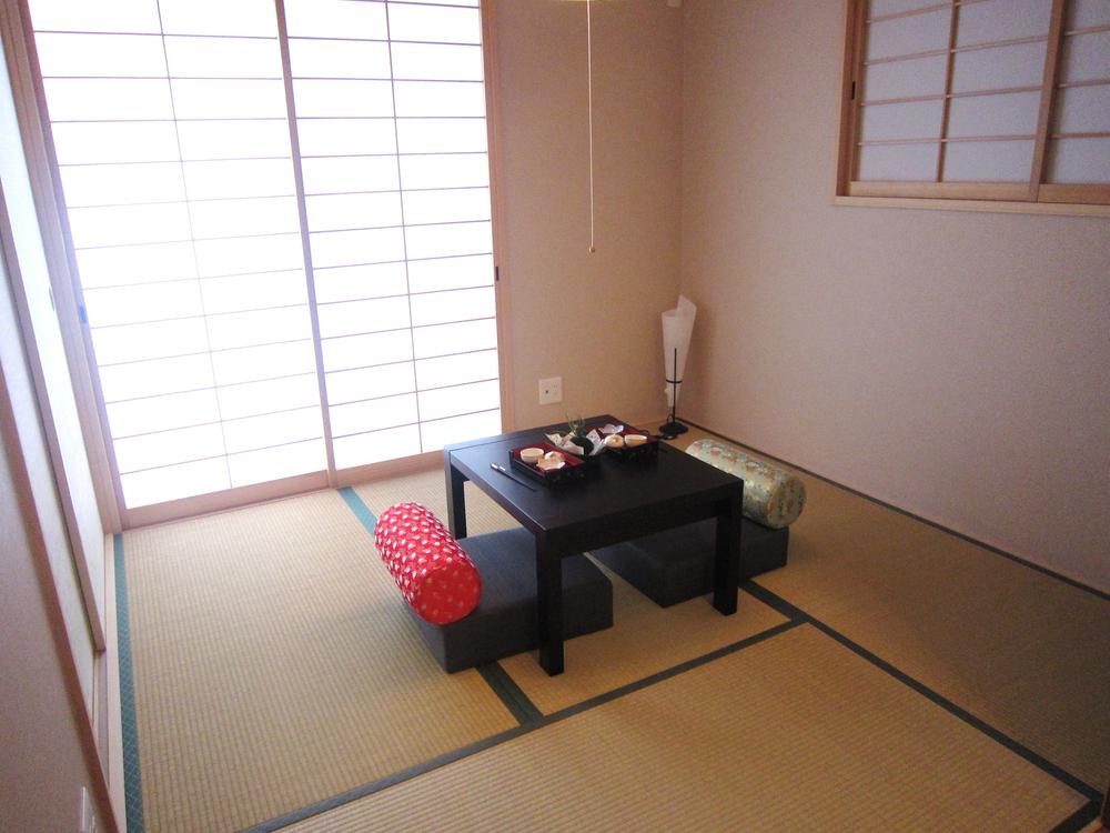 Non-living room.  ◆  ◆  Japanese-style room  ◆  ◆ Highly independent full-fledged Japanese-style room 4.5 Pledge which can also be used as a guest room