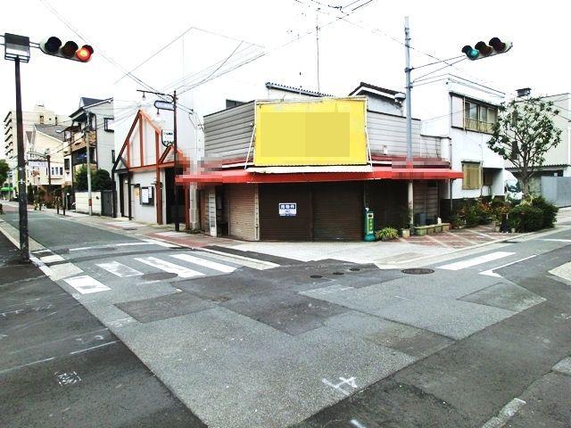 Local photos, including front road