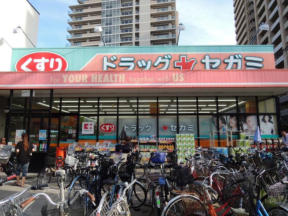 Drug store. Drag Segami until Noe shop 369m A 5-minute walk