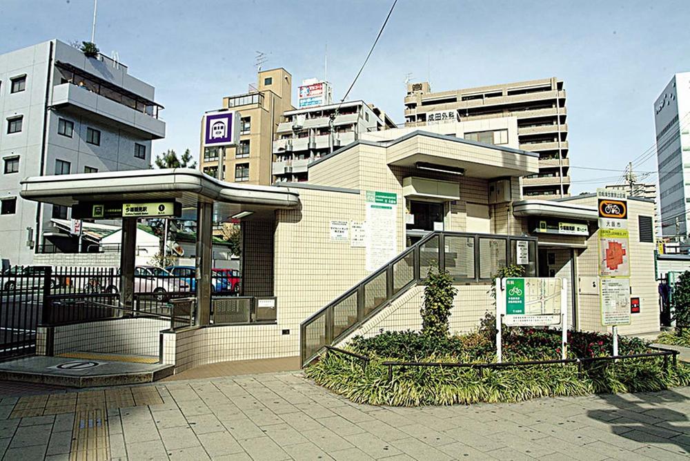 Other. It is convenient commute in Imafuku Tsurumi Station within walking distance.