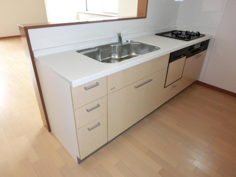 Same specifications photo (kitchen)