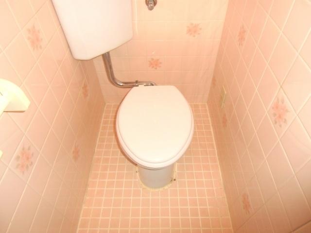 Toilet. It slowly can you preview per vacant house