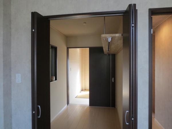 Other introspection. 3rd floor There is a window even in the space of 3 quires