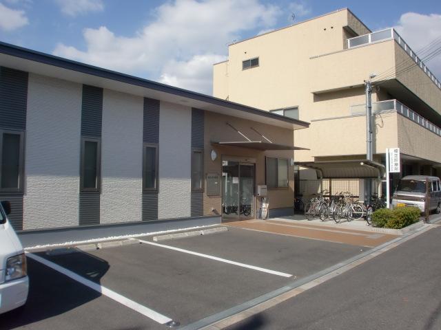 Other.  ■ Enami clinic About 30m 1-minute walk