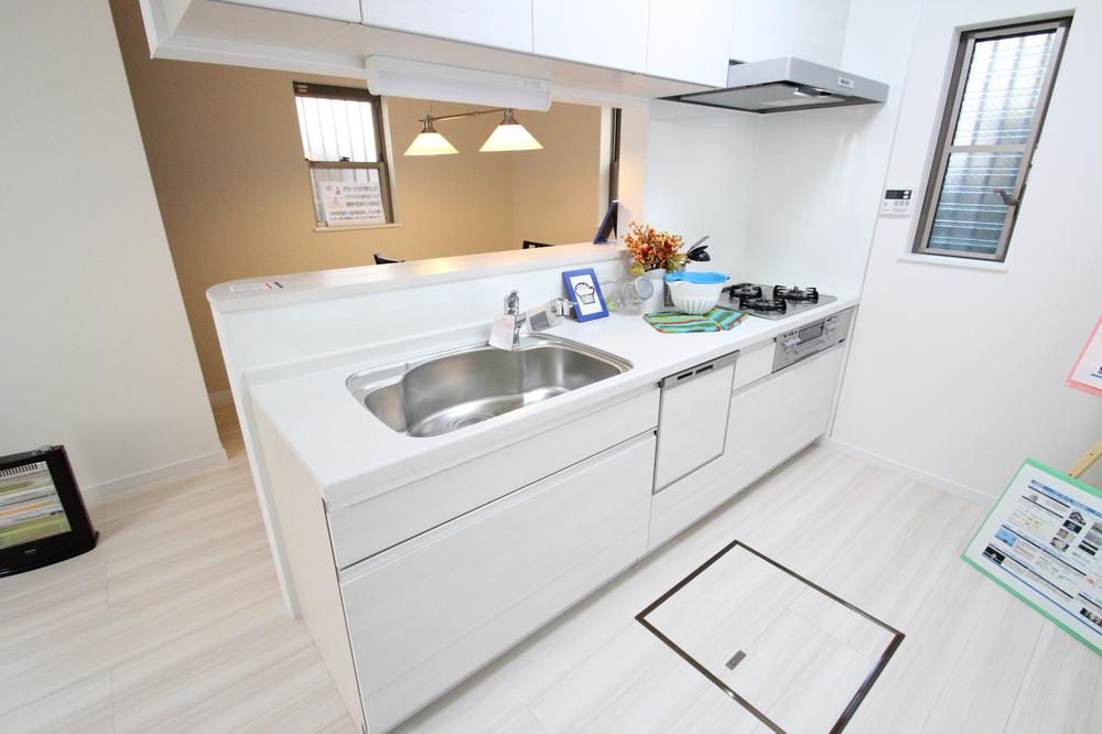 Kitchen. There is under-floor storage.