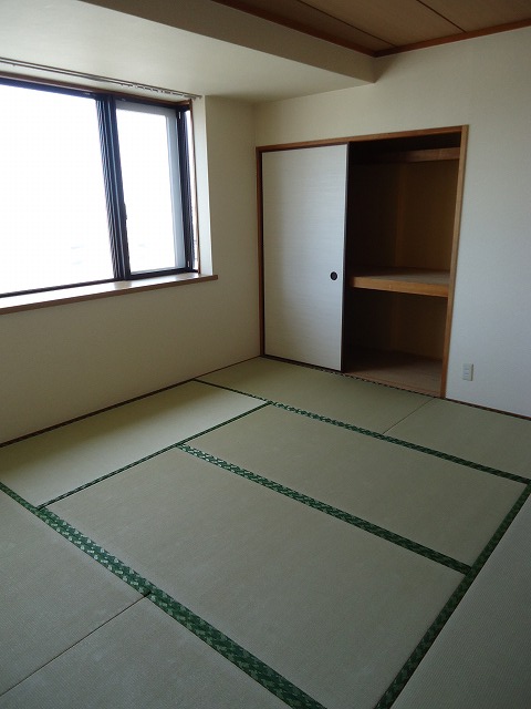 Other room space