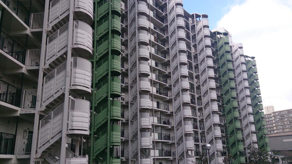 Local appearance photo. Local (12 May 2013) Shooting