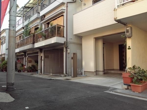 Local photos, including front road. Supermarket ・ Life is conveniently near shopping center! 