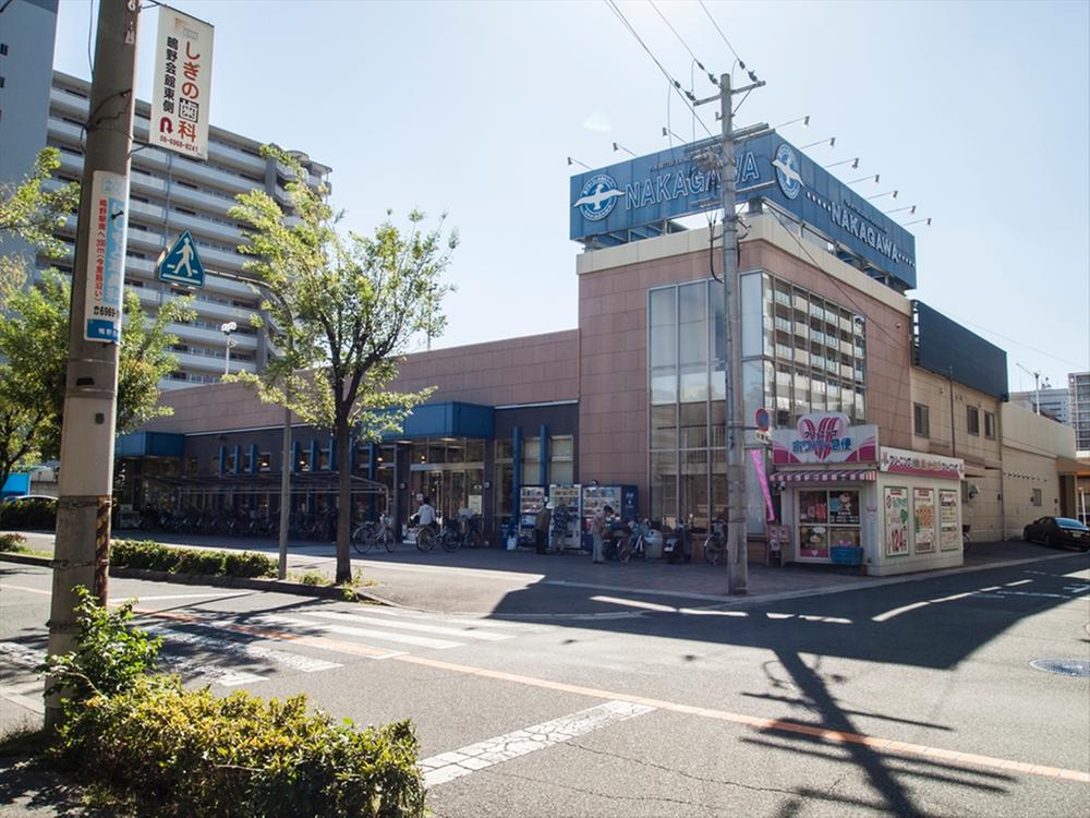 Supermarket. Super store Nakagawa 800m walk about 10 minutes to. Very convenient if there close to home! Since the well-stocked even lunch and every night of the menu to make every day, It will be fun to think about.  [business hours] 10:00 ~ 8:00