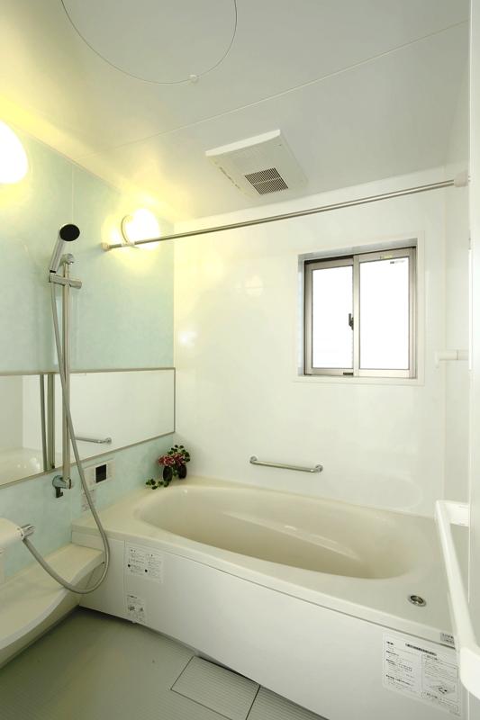 Other. Panasonic unit bus. Role in energy saving in the warm tub adopted. 