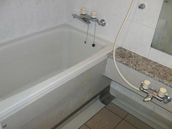 Bathroom. Indoor (10 May 2013) Shooting