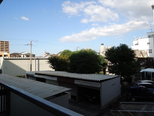 View photos from the dwelling unit. 2 Kaihiku Sokai. How is it more of acrophobia. Here, if it is safe.